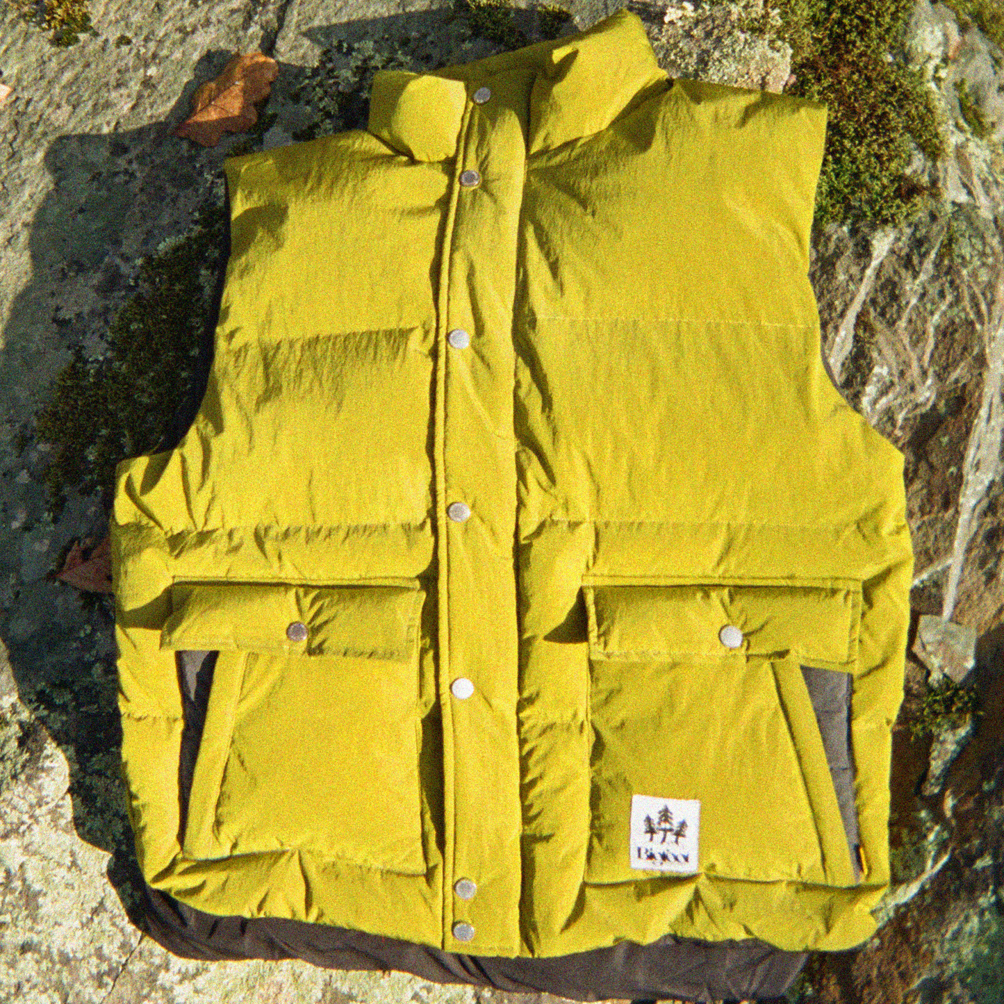 Sunburst Puffer Vest, Moss Green